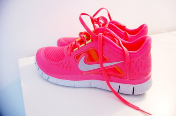 pink nike shoes